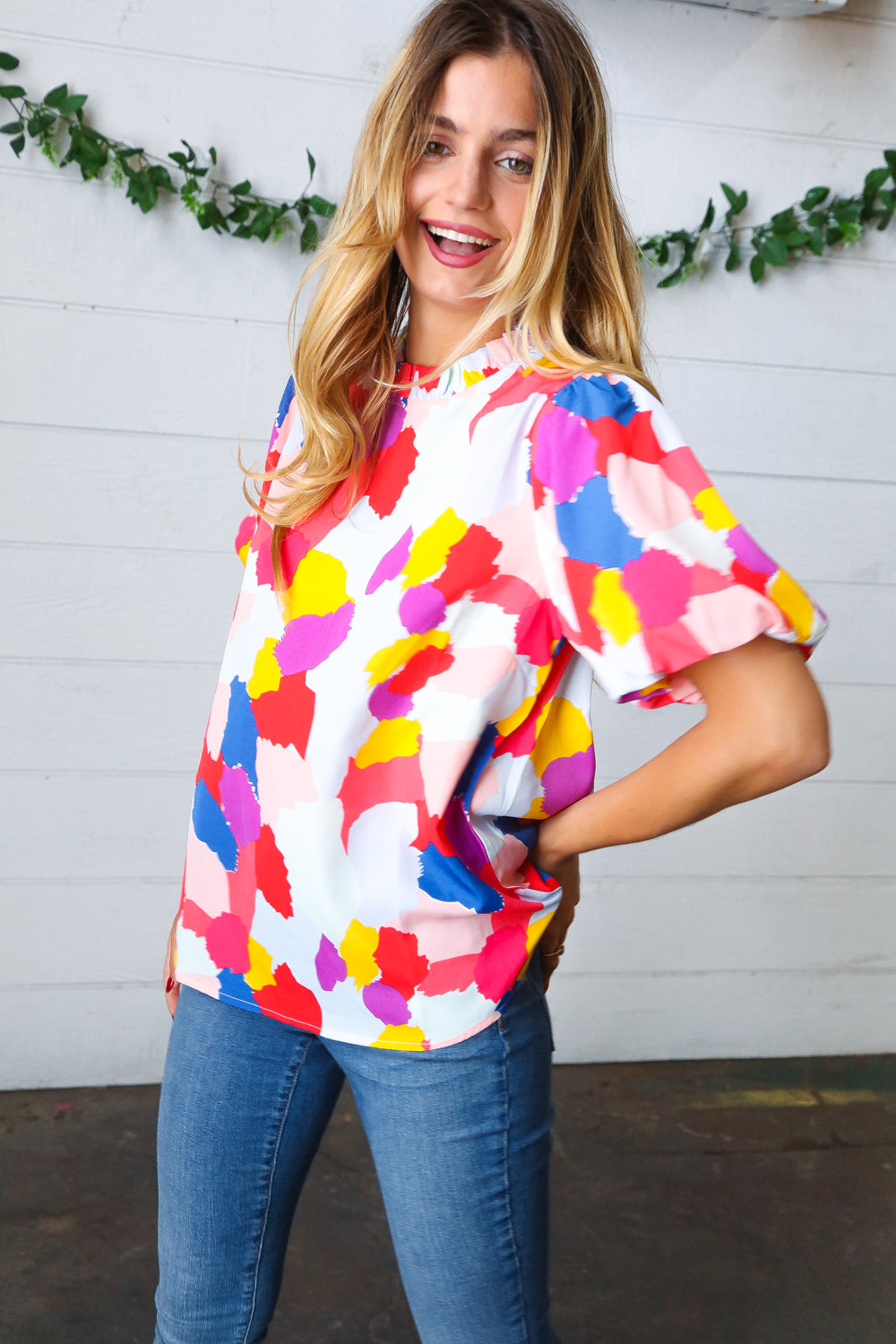 Multicolor Print Frilled Mock Neck Puff Sleeve Top