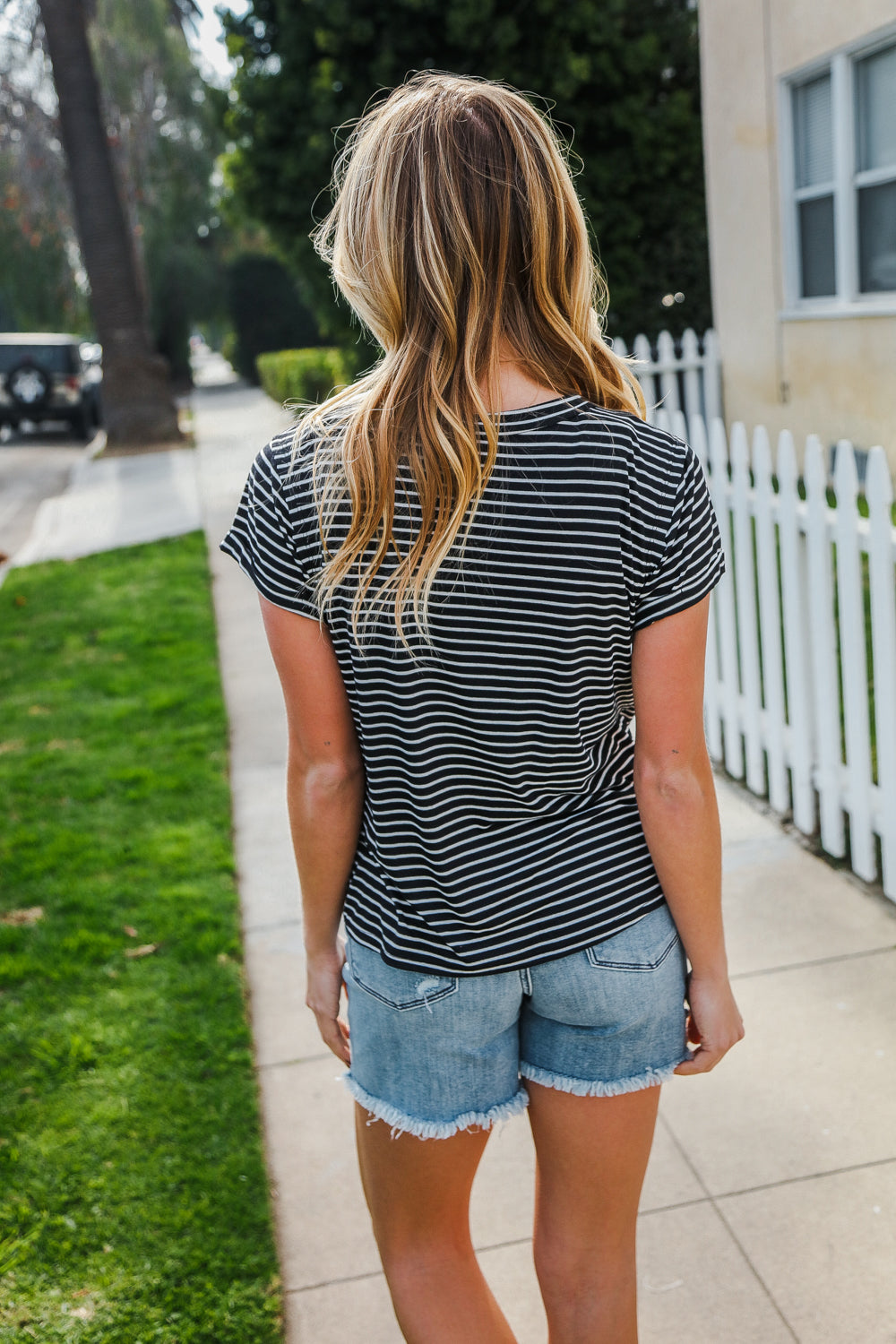 Everyday Chic Black & White Stripe Short Sleeve Knit Top